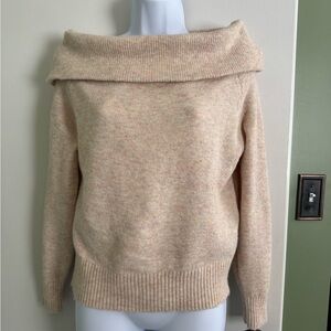 Lulu’s XS Off-Shoulder Beige Sweater